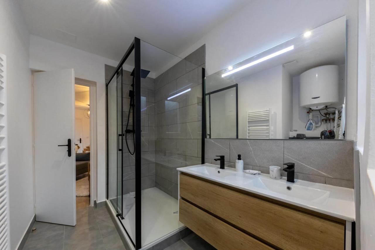 Les Appartements De Clelia آكس ليه تيرْم المظهر الخارجي الصورة
